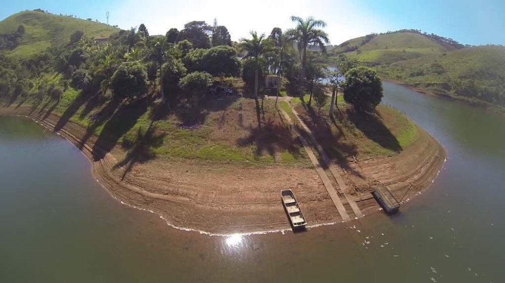 Stio - Venda - Represa Chapu Duvas - Santos Dumont - MG