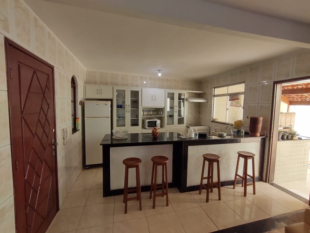 Casa - Venda - Jardim Laranjeiras - Juiz de Fora - MG